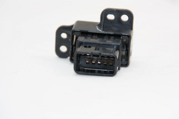 Schalter Warnblink 9860Y11 Toyota HILUX 7 KUN