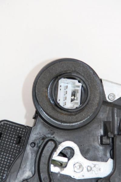 Türschloß hinten rechts 8231065J15 Suzuki GRAND VITARA 2