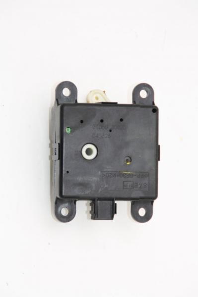 Stellmotor Heizung 3T05030820 Nissan ALMERA Tino