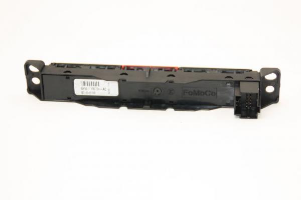 Schalter Warnblink LR001724 Land Rover FREELANDER 2 FA