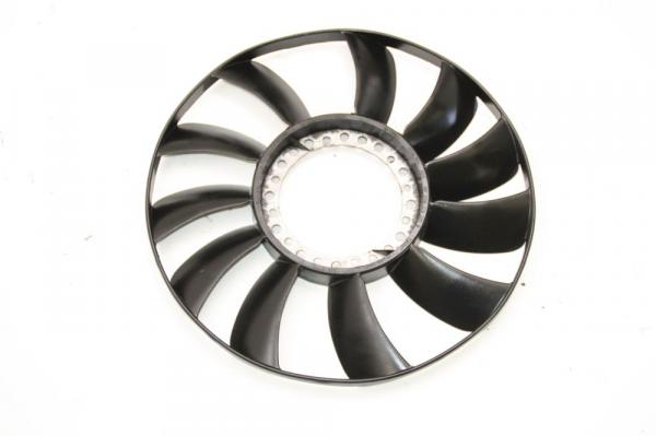 Ventilator (am Kühler) 058121301B VW PASSAT Variant 3B