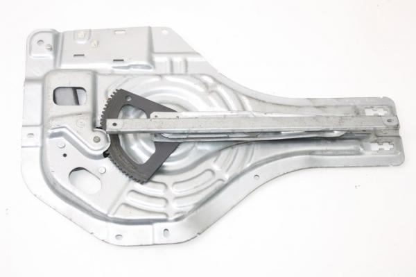 Fensterheber elektrisch hinten links 834702E010 Hyundai TUCSON 1