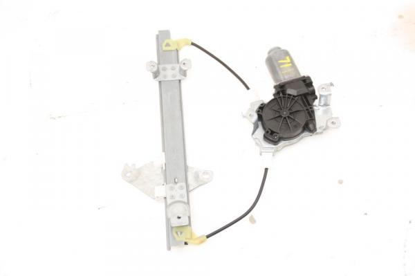 Fensterheber elektrisch hinten links 82701JD400 Nissan QASHQAI I