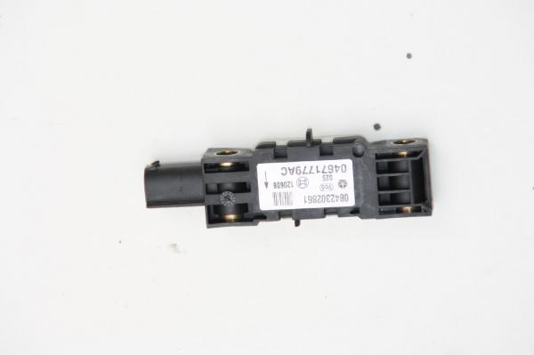 Airbag Sensor hinten links 0840302861 Jeep COMMANDER