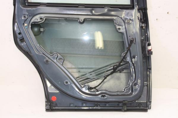 Tür hinten links 3B9833051AC VW PASSAT Variant 3B