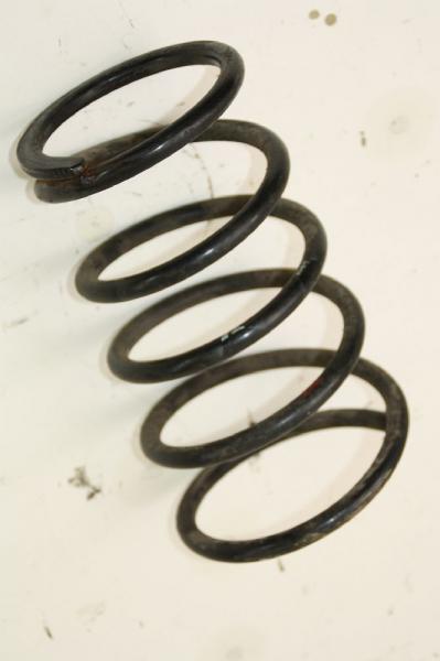 Feder hinten rechts 550208H762 Nissan X-TRAIL 1