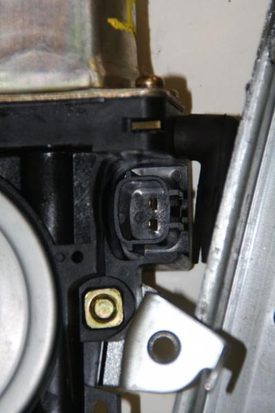 Fensterheber elektrisch hinten links 8073189913 Nissan X-TRAIL 1