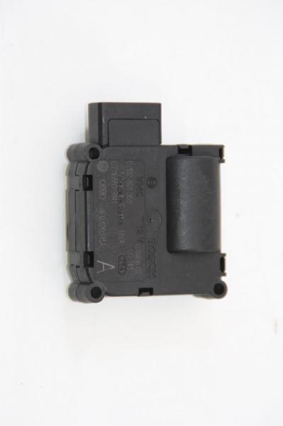 Stellmotor Heizung 0132801359 Audi A6 4F C6