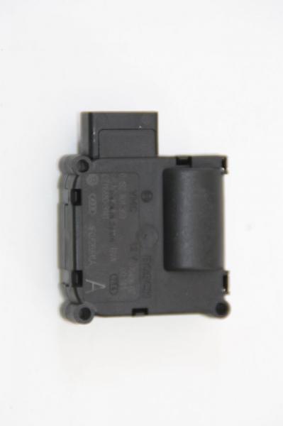 Stellmotor Heizung 0132801359 Audi A6 4F C6