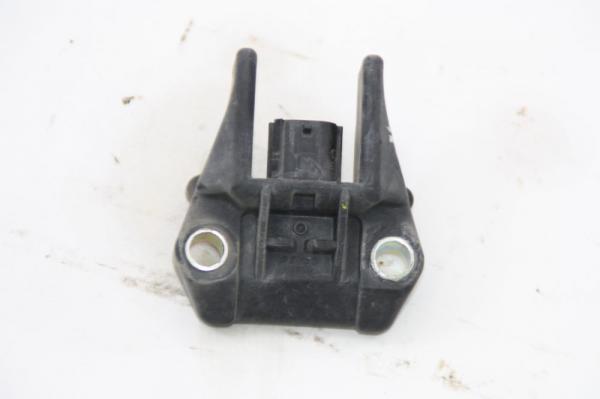 Airbag Sensor rechts 98231AG000 Subaru LEGACY 4