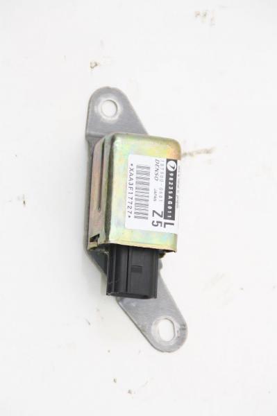 Relais Citroen BERLINGO 2 9802424080 1.6 84 KW 114 PS Diesel 04-2015 gebraucht 1