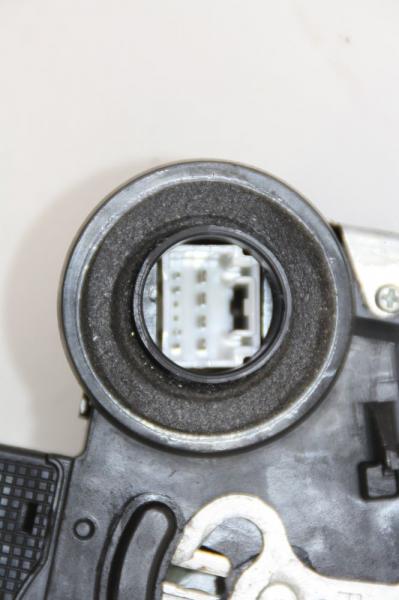 Türschloß hinten rechts 8231065J15 Suzuki GRAND VITARA 2