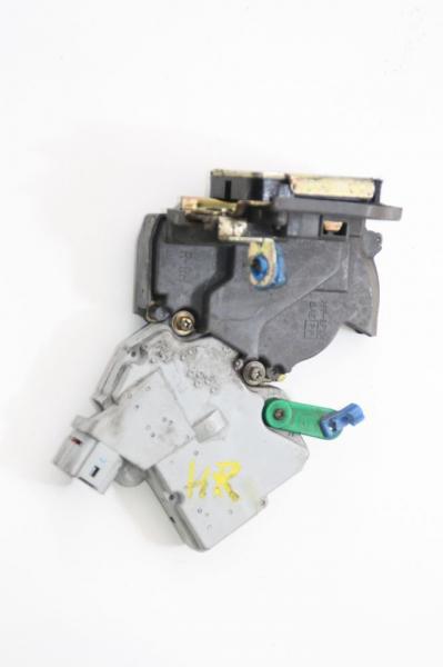 Türschloß hinten rechts 825528H710 Nissan X-TRAIL 1