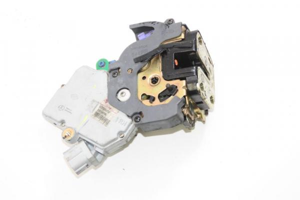 Türschloß hinten rechts 825528H710 Nissan X-TRAIL 1