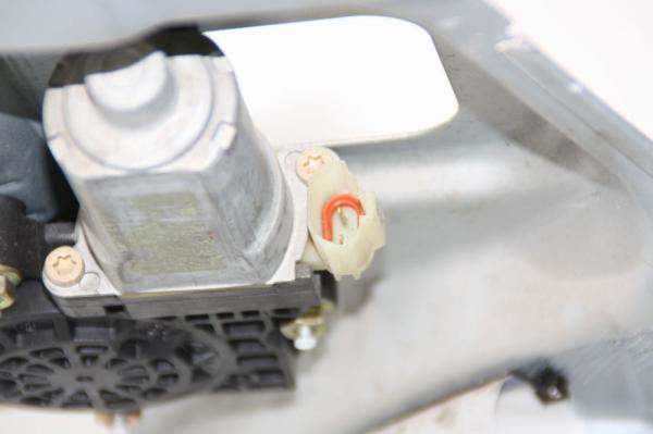 Fensterheber elektrisch vorn links 834701F110 Kia SPORTAGE 2 JE
