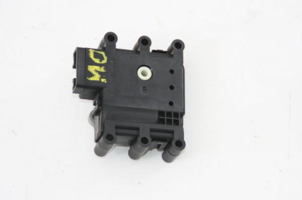 Stellmotor Heizung 8222Z Mazda CX 7