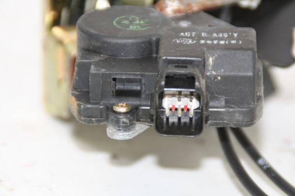 Türschloß hinten links 814102E000 Hyundai TUCSON 1