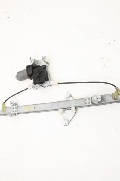 Fensterheber elektrisch hinten links 82731EB300 Nissan PATHFINDER R51