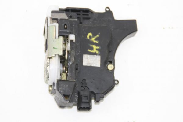 Türschloß hinten rechts 5745A094 Mitsubishi L 200 4 KB4T
