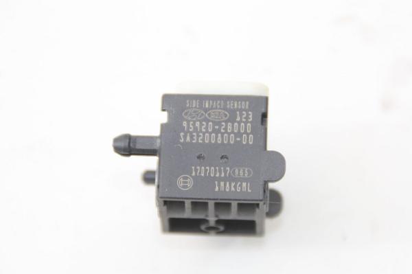 Airbag Sensor hinten rechts 959202B000 Hyundai SANTA FE 2 CM