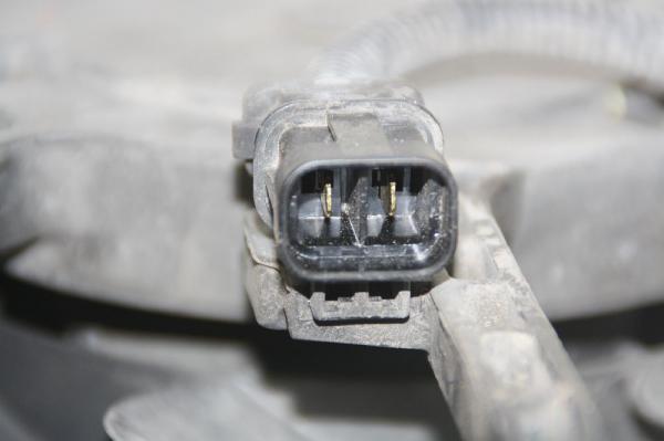 Ventilator (am Kühler) 977302B200 Hyundai SANTA FE 2 CM