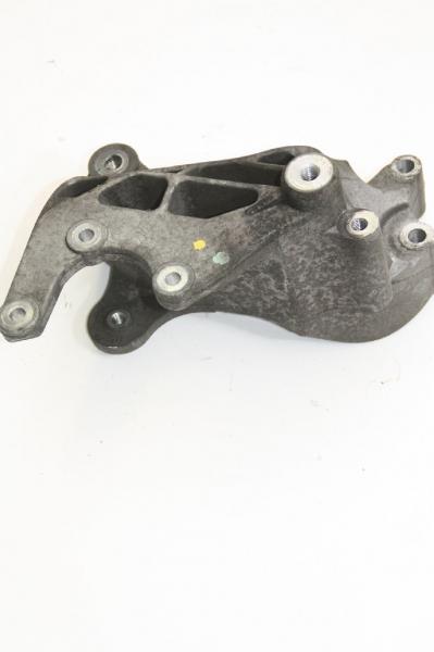 Aggregatehalter 04891593AA Dodge AVENGER