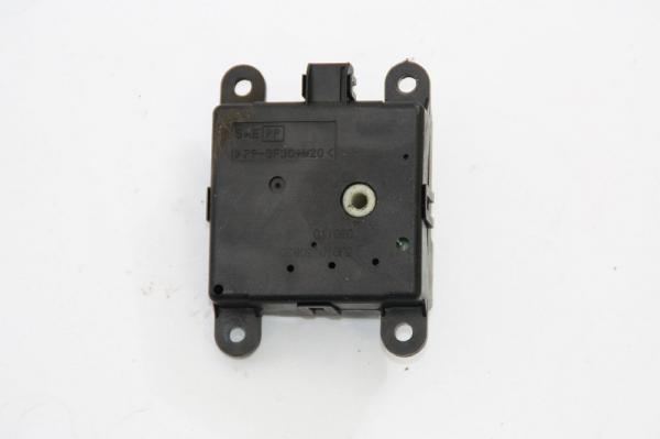 Stellmotor Heizung 3J01030820 Nissan X-TRAIL 1