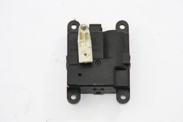 Stellmotor Heizung 3J01030820 Nissan X-TRAIL 1