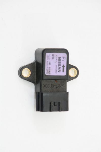 Airbag Sensor rechts 479308H300 Nissan X-TRAIL 1