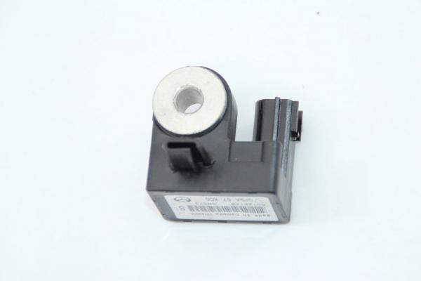 Airbag Sensor rechts GP9A57KC0 Mazda 6 Kombi GY
