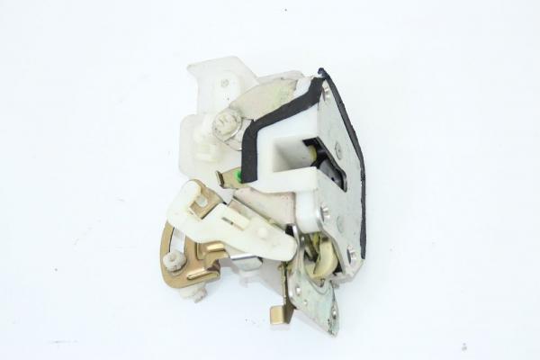 Türschloß hinten rechts MR313410 Mitsubishi PAJERO SPORT K90