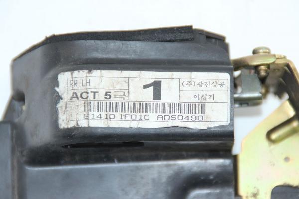 Türschloß hinten links 814111F010 Kia SPORTAGE 2 JE