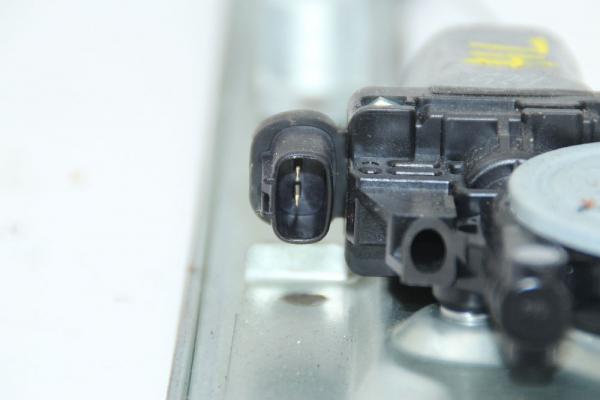 Fensterheber elektrisch hinten links 8346065J00 Suzuki GRAND VITARA 2