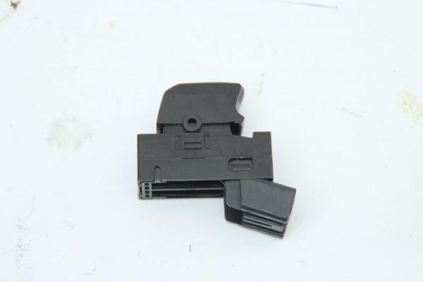 Schalter Fensterheber hinten rechts 3799562J00 Suzuki GRAND VITARA 2