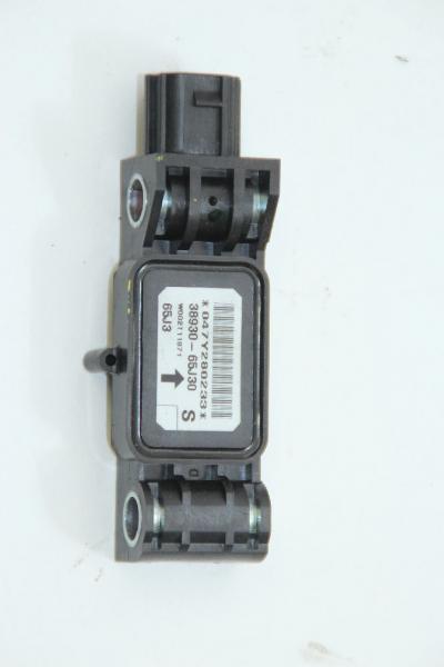 Airbag Sensor vorn rechts 3893065J30 Suzuki GRAND VITARA 2