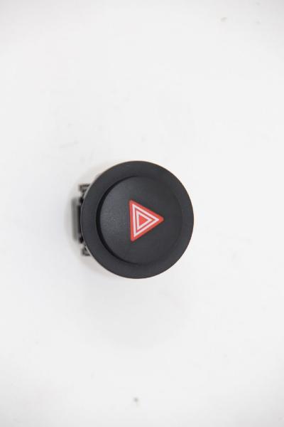 Schalter Warnblink 15B424 Toyota AYGO 2