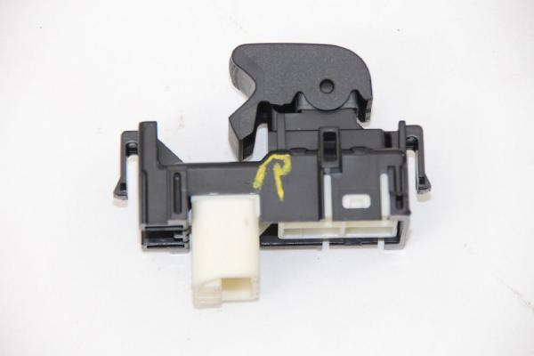 Schalter Fensterheber vorn rechts 8292056 Toyota AYGO 2