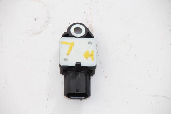 Airbag Sensor rechts 898310H040 Toyota AYGO 2
