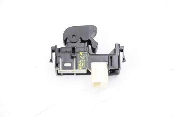 Schalter Fensterheber vorn rechts 8292056 Toyota AYGO 2