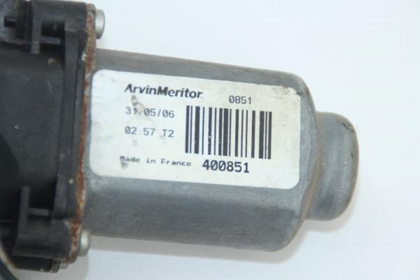 Fensterheber elektrisch hinten links 82701EB315 Nissan NAVARA D40