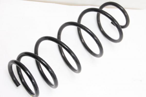 Feder vorn rechts 481310H030 Toyota AYGO 2