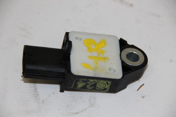 Airbag Sensor hinten rechts 898310H040 Toyota AYGO 2