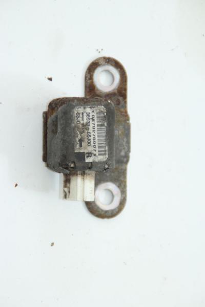 Airbag Sensor vorn rechts 3893065J00 Suzuki GRAND VITARA 2