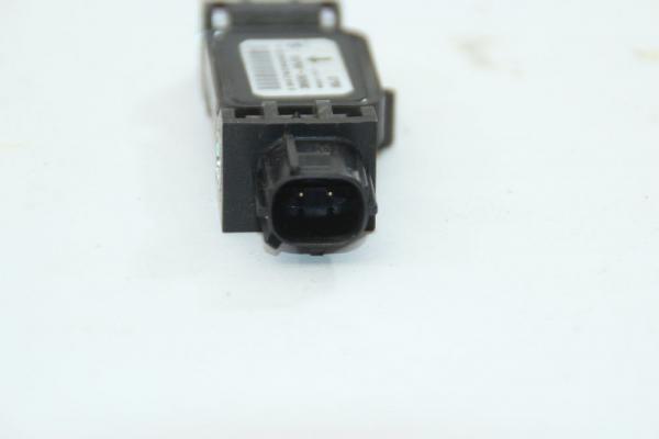 Airbag Sensor rechts 3893065J30 Suzuki GRAND VITARA 2