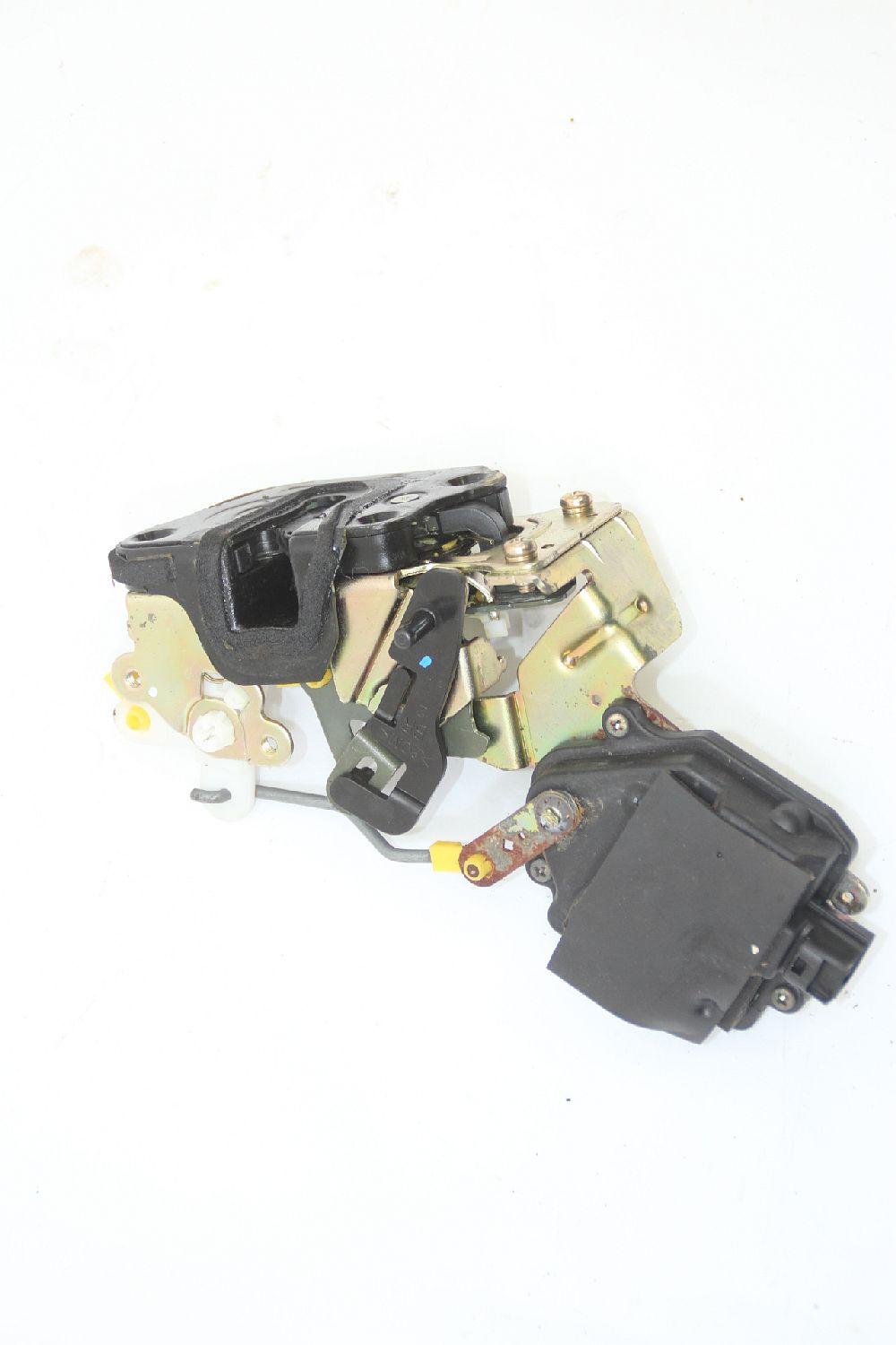 Türschloß hinten rechts 814211F010 Kia SPORTAGE 2 JE