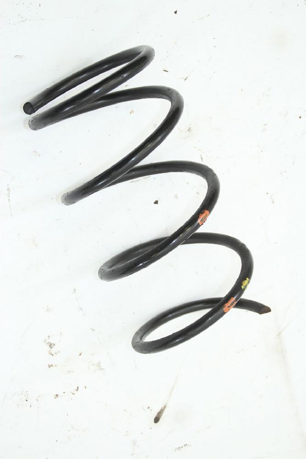 Feder vorn rechts Subaru FORESTER 2 SG
