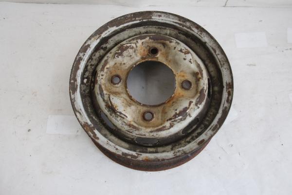 Felge Stahl vorn links 4243034112 Trabant P601