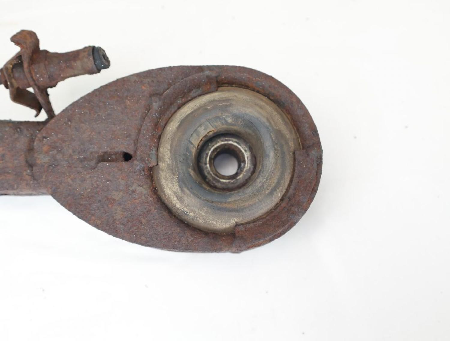 Achsschenkel hinten rechts Trabant P601