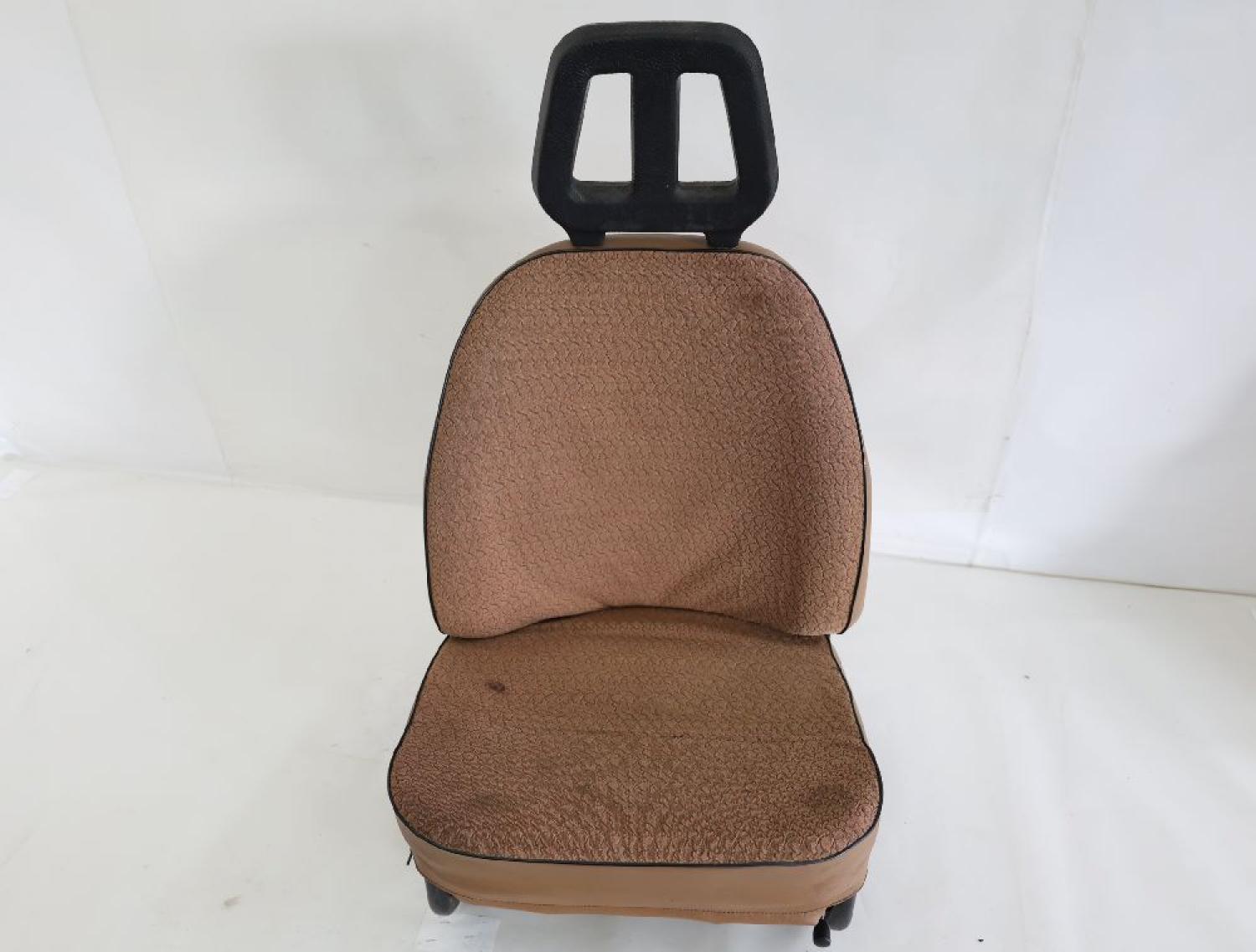 Sitz vorn links Trabant P601