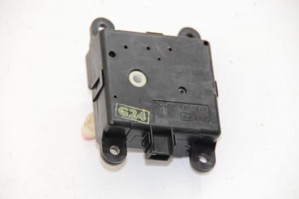 Stellmotor Heizung 3C27030850 Nissan PRIMERA 3 Traveller P12